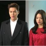 [이민호] 올백머리한 이민호, 얼굴에 잘생김 묻음