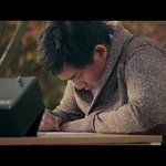 <b>섬세</b>한 그림을 그리는 천재 화가