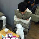 [도경수] 엠카 트윗 경수사진 ㅠㅠㅠㅠ