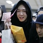 [EXO] 살빠지니까 <b>얼굴</b>작아짐