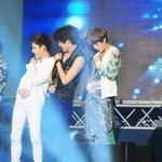 [비상대피소] 무대<b>난입</b>한 엑소팬