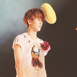 [EXO] 오세훈 쓸데없이 <b>분위기</b> 있는짤