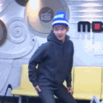 [비상대피소] 근데 앵<b>콜무대</b>는 지나가던 멍뭉이줬냐