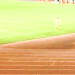 [EXO] 준면이 아육대짤 하나를 꼽으라면ㅋㅋㅋ.<b>gif</b>