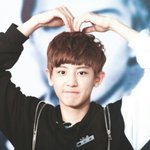 [EXO] 쇼챔피언보면 경수랑 <b>엠버</b>랑 포옹하거든?