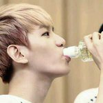 [EXO] <b>니손</b>의 음료수가 되고싶어