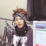 [시우민] 1000돌파기념 짤<b>투척</b>