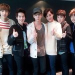 [카이] 이<b>사진</b> 되게 <b>여자</b>같이 나왔어ㅋㅋㅋ
