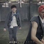 [시우민] 세이빙<b>산타</b>..ㅡㅜ 보러간다던..복뎅이민석이예여..