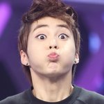 [시우민] 민석<b>이입</b>덕짤 웅녀들은무슨짤~?