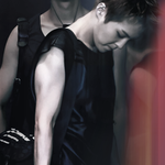 [시우민] <b>슈</b>밍 <b>팔</b> 근육...대박....ㅠㅠ