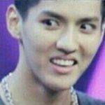 [EXO] 이 와중에 엑솜의 구희<b>수순</b>이들은