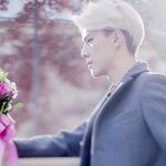 [시우민] 오늘 조심스런 웅녀들이 많네ㅋ <b>세후</b>니 꽃이나 받아ㅋ