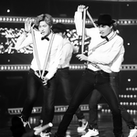 [카이] <b>기자사진</b> 텀블러 보정이래 쩐다