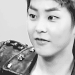 [시우민] 너무 당황해서 글 <b>처음</b>으로 올려봐요..