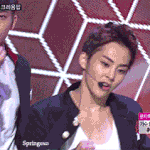 [시우민] 엑소에서 <b>땀</b>을 맡는데 <b>땀냄새</b>마저 향기로운 남자