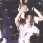 [카이] 김종인이 백허그 하는 방법_<b>gif</b>