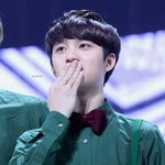 [도경수] 손<b>키스</b> 짤이 떳다!