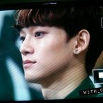 [CHEN] 종대 최근에 피부 <b>완전</b> 좋네 