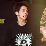 [시우민] 나 지금 <b>친구</b> 후배랑 <b>밥</b> 먹는중인데 ㅋㅋㅋㅋ