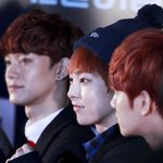 [시우민] 어제 슈밍 <b>소매</b>ㅋㅋㅋ