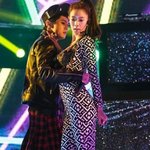 전신 <b>타이즈</b> 입은 클라라