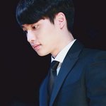 [도경수] 방금 뮤뱅 <b>경수</b> 숨막히게 잘생겼다
