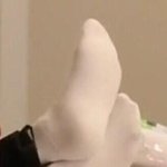 [시우민] 흰<b>양말</b>인데 바닥이 이렇게 깨끗할 수 있나??