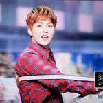 [시우민] <b>멜빵</b>이제 진짜 잘다루는듯 ㅋㅋㅋㅋ