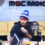 [백현] <b>소매</b>를 이렇게 올릴줄이야ㅋㅋㅋㅋ