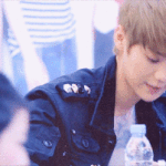 [루한] <b>what</b> is love듣는데