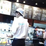 [<b>b1a4</b>]  스케줄없는날 카페에갔던 <b>b1a4</b> 바로(사복)