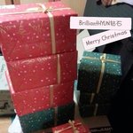 [백현] 백현이 <b>크리스마스</b> 조공 또 받음