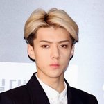[세훈] 오늘<b>시상식</b>에서 <b>무대</b>하나보다..