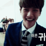 [백현] 꽃님이들궁금해서그러는데<b>크리스마스</b>조공도있어??