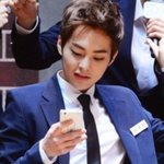 [시우민] 결국 트위터 계정 <b>만듬</b>..