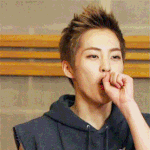 [시우민] 슈밍이 <b>인사</b>모음 동영상봣어??