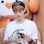 [CHEN] 종대생들 나 질문있는데....