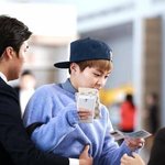 [시우민] 민석이때문에 출근해서 오전내내 판에서 놀았다.....