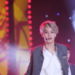 [카이] 종인이 <b>은발</b> 멋있던데..