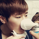 [인피니트] 김성규 <b>산소</b>호흡기