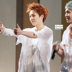 [시우민] 시우민톡즐찾2000<b>기념</b>짤파티