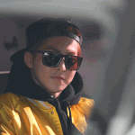 [시우민] 슈스오빠 ..<b>한숨</b> ㅋㅋ