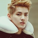 [크리스] 하루만 구본부장님의 목<b>쿠션</b>이되고시퍼