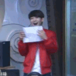 [CHEN] 목소리가크면