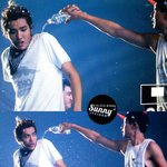 [크리스] <b>모성</b><b>본능</b>인다 ㅋ