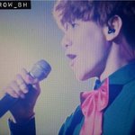 [백현] <b>리본</b> 짱 큼 ㅋㅋㅋㅋ