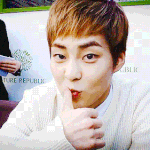 [시우민] 나 차였어. 웅녀들.