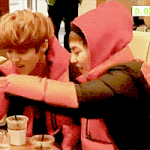 [시우민] 맏형들간식타임ㅋㅋㅋ.<b>gif</b>.