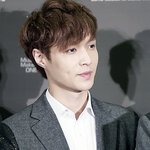 [exo] 레드카펫에 선 엑소 <b>레이</b>!!!